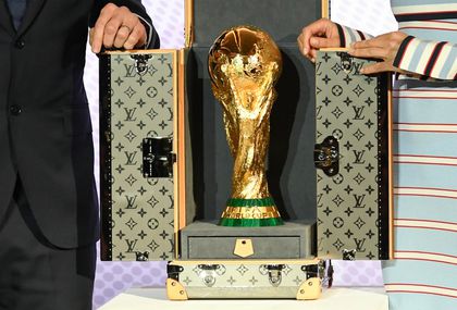 FIFA-in trofej u kovčegu modne kuće Louis Vuitton