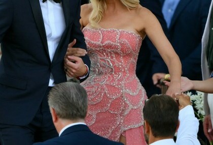 Ivanka Trump nosila je svjetlucavu ružičastu haljinu