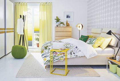 Ideje za uređenje spavaće sobe u žutoj i zelenoj boji - 1