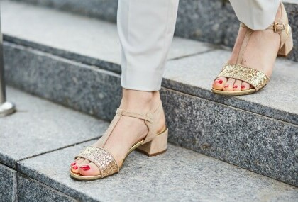 Sandale s petom od nekoliko centimetara mnogima su omiljeni izbor za svaki dan