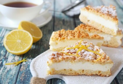 Brza pita s jogurtom, kokosom i limunom