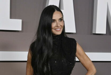 Demi Moore na premijeri serije 'Landman' u Los Angelesu - 8