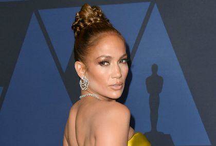 Jennifer Lopez u žutoj haljini Reem Acre privlačila je poglede