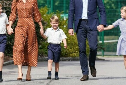 Princ George i Louis te princeza Charlotte za prvi dan škole - 3