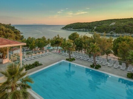 Gava Milna Resort - 4