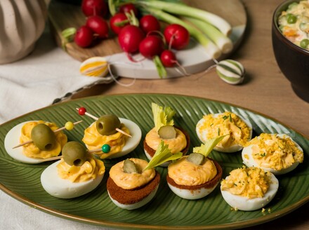 Punjena jaja inspirirana koktelima