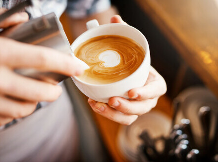 Kavu u Fresh Corneru možete sami napraviti na samoposlužnom aparatu vrhunske kvalitete