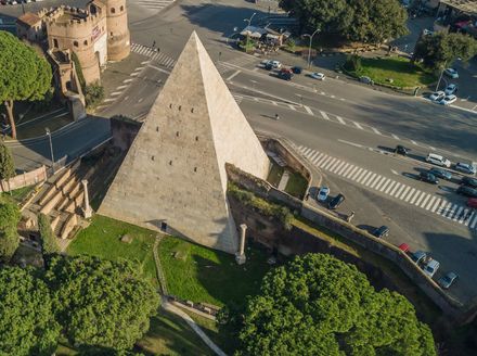 Cestijeva piramida u Rimu - 3