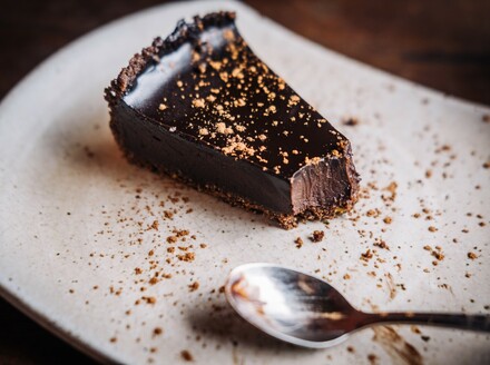 Čokoladna veganska pita sa svilenim tofuom