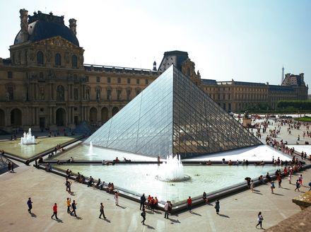 Louvre