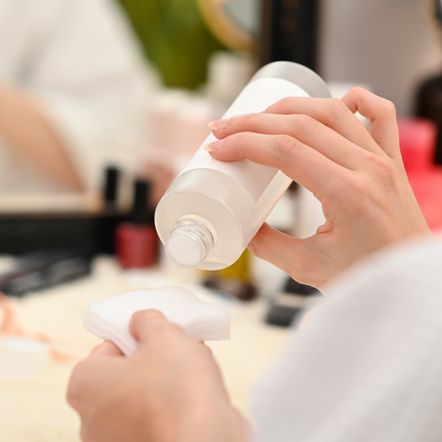 Rižin tonik je preparat za lice napravljen od rižine vode