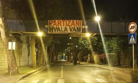 Natpis iz Pule izazvao burne reakcije na društvenim mrežama: "Bravo, Pula i moja Istra!"