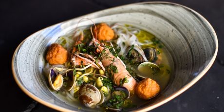 Seafood pho