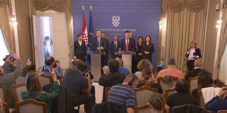 Izjave nakon sastanka (Foto: dnevnik.hr)