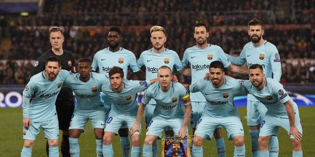 Momčad Barcelone (Foto: AFP)