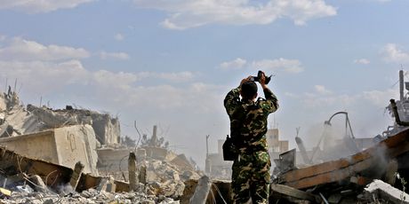 Uništena sirijska postrojenja (Foto: AFP) - 3
