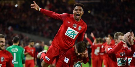 Slavlje igrača Les Herbiersa (Foto: AFP)