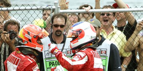 Rubens Barrichello i Michael Schumacher (Foto: AFP)
