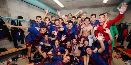 Juniori Barcelone prvaci Europe (Ma Masia Twitter)