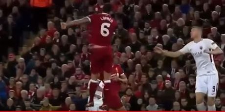 Lovren pogrešno procijenio let lopte (Screenshot)