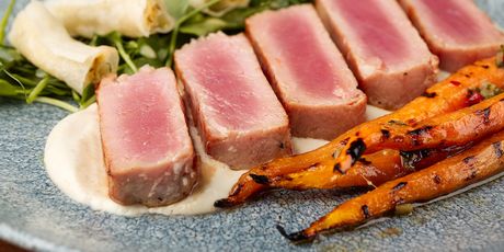 Tuna steak