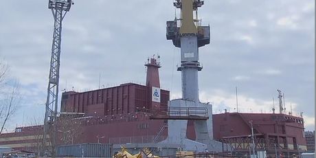 Rusija u more porinula plutajuću nuklearnu elektranu (Foto: Dnevnik.hr) - 2