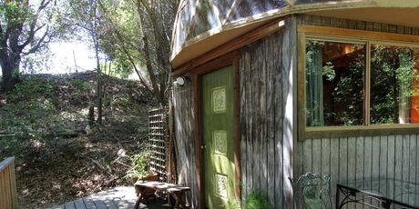 Kućica u obliku gljive u Kaliforniji na Airbnb-u - 5