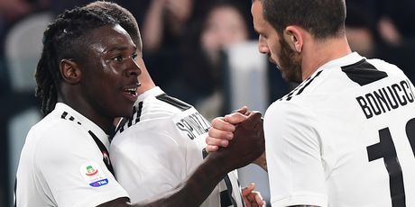 Mois Kean i Leonardo Bonucci (Foto: AFP)