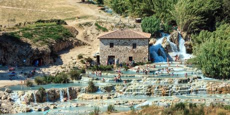 Saturnia