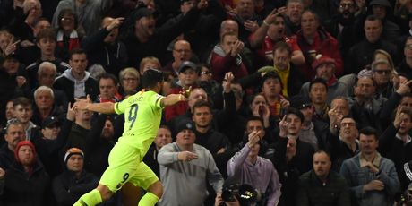 Luis Suarez slavi gol (Foto: AFP)