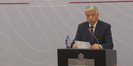 Albansi premijer unutarnjih poslova Sander Lleshaj (Foto: Dnevnik.hr)