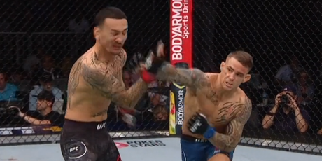 Poirier udara Hollowaya