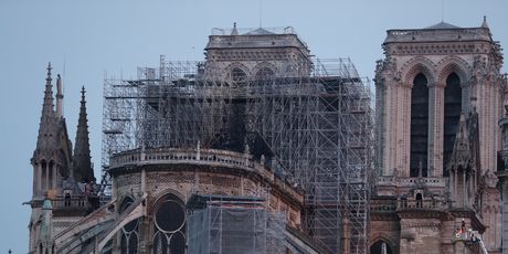 Sanacija požarišta na katedrali Notre Dame (Foto: AFP) - 4
