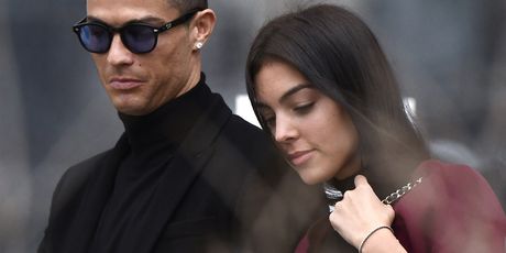 Cristiano Ronaldo i Georgina Rodriguez (Foto: AFP)