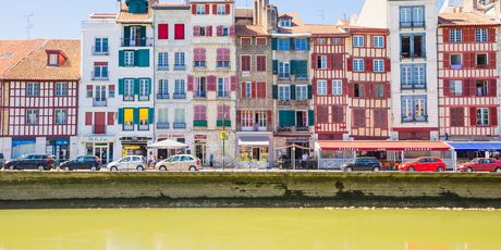Bayonne