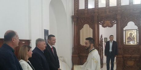 Ivan Penava na proslavi pravoslavnog Uskrsa (Foto: Dnevnik.hr)