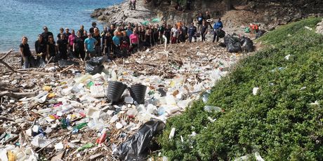 Akcija čišćenja plaže Grabova na otoku Mljetu (Foto: Udruga Zelene stope) - 2