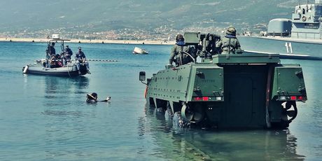 Vojna vježba bojnih vozila Patria u Splitu (Foto: OJI HRM) - 1