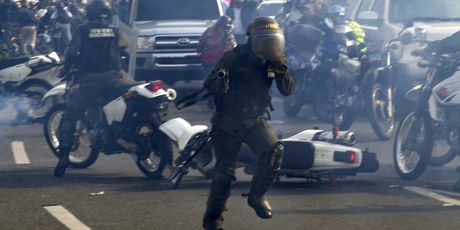 Vojni udar u Venezueli (Foto: AFP) - 2