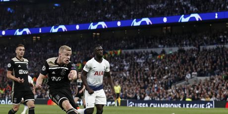 Donny van de Beek (Foto: AFP)
