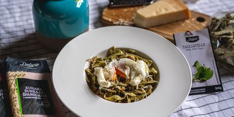 Zelene tagliatelle alla carbonara