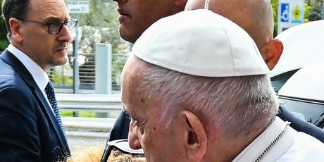 Papa Franjo izašao iz bolnice - 5