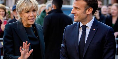 Emmanuel i Brigitte Macron - 3