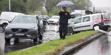Prometna nesreća na zagrebačkoj Slavonskoj aveniji - 1