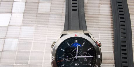 Huawei Watch Ultimate - 10
