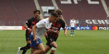Hajduk - Milan