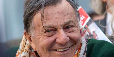 Barry Humphries - 5