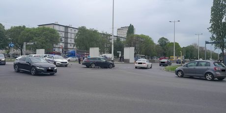 Prometna nesreća na Aveniji Dubrovnik u Zagrebu - 2