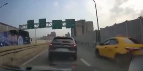 Snimke potresa na autocesti