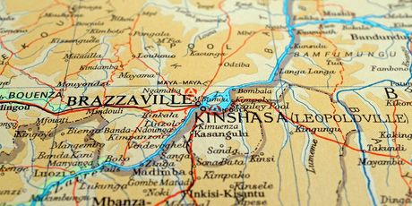 Udaljenost između Brazzavillea i Kinshase je tek 26 kilometara